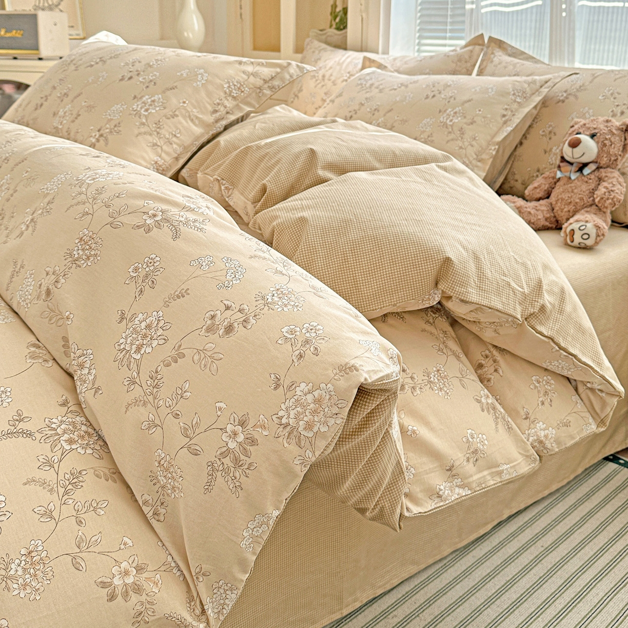 91家纺网 家纺一手货源 找家纺 （总）春雨家居 2026新款全棉纯棉花ins减龄可爱小清新四件套（提供买家秀、质检报告、有预留缩水））