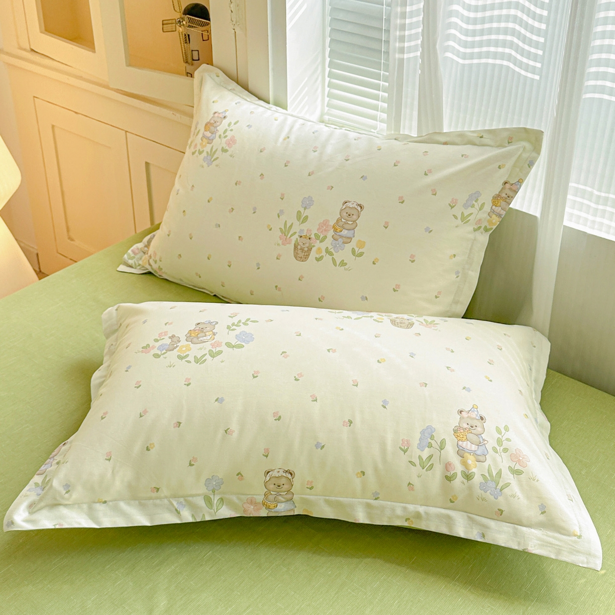 91家纺网 家纺一手货源 找家纺 春雨家居 2026新款全棉纯棉花ins减龄可爱小清新四件套 浪漫花园