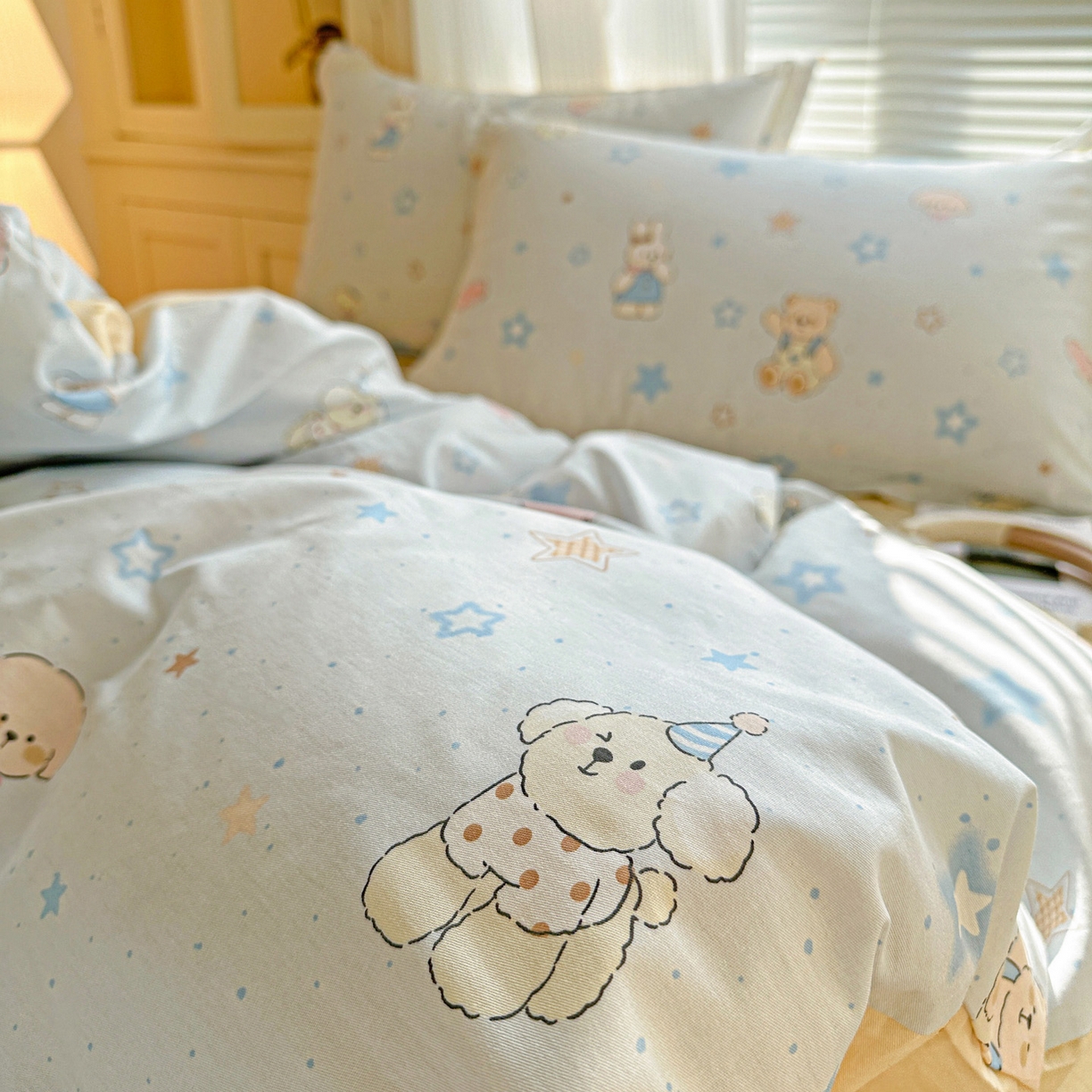 91家纺网 家纺一手货源 找家纺 春雨家居 2026新款全棉纯棉花ins减龄可爱小清新四件套 星星童话园-兰