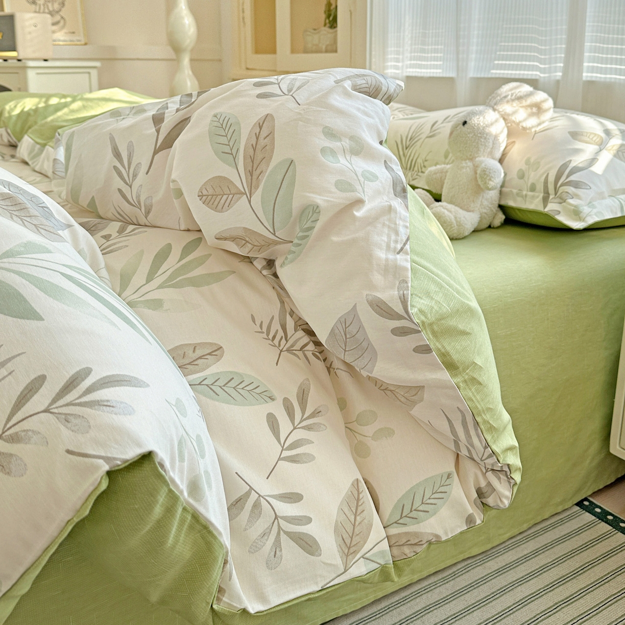 91家纺网 家纺一手货源 找家纺 春雨家居 2026新款全棉纯棉花ins减龄可爱小清新四件套 叶语轻喃-绿