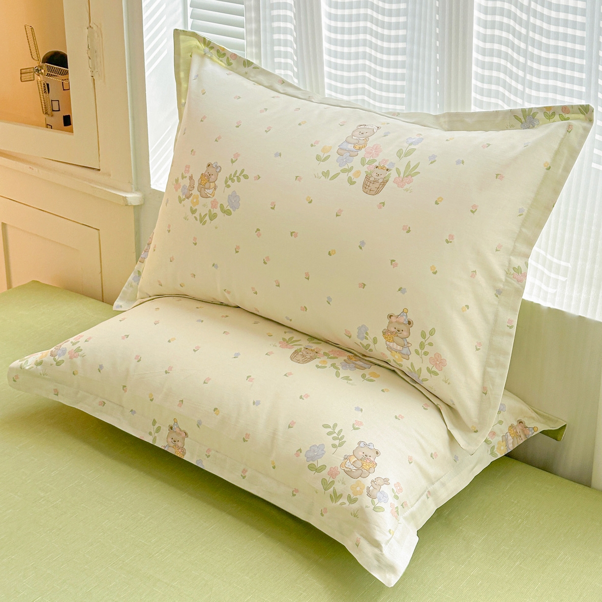 91家纺网 家纺一手货源 找家纺 春雨家居 2026新款全棉纯棉花ins减龄可爱小清新四件套 浪漫花园