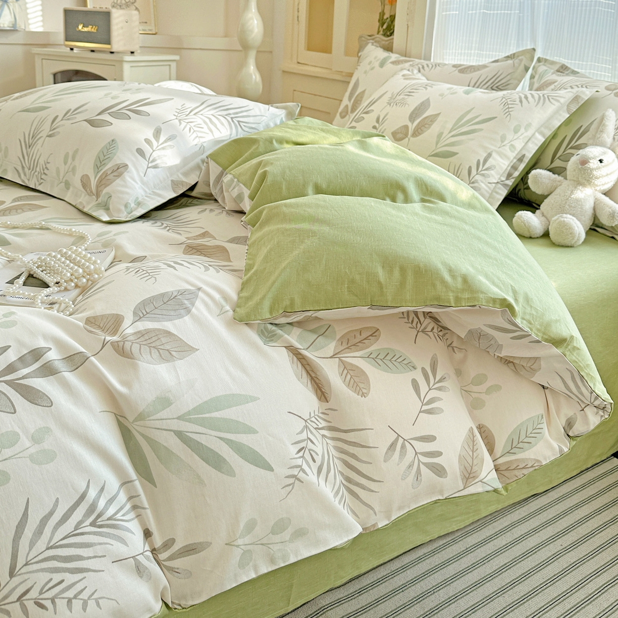 91家纺网 家纺一手货源 找家纺 春雨家居 2026新款全棉纯棉花ins减龄可爱小清新四件套 叶语轻喃-绿