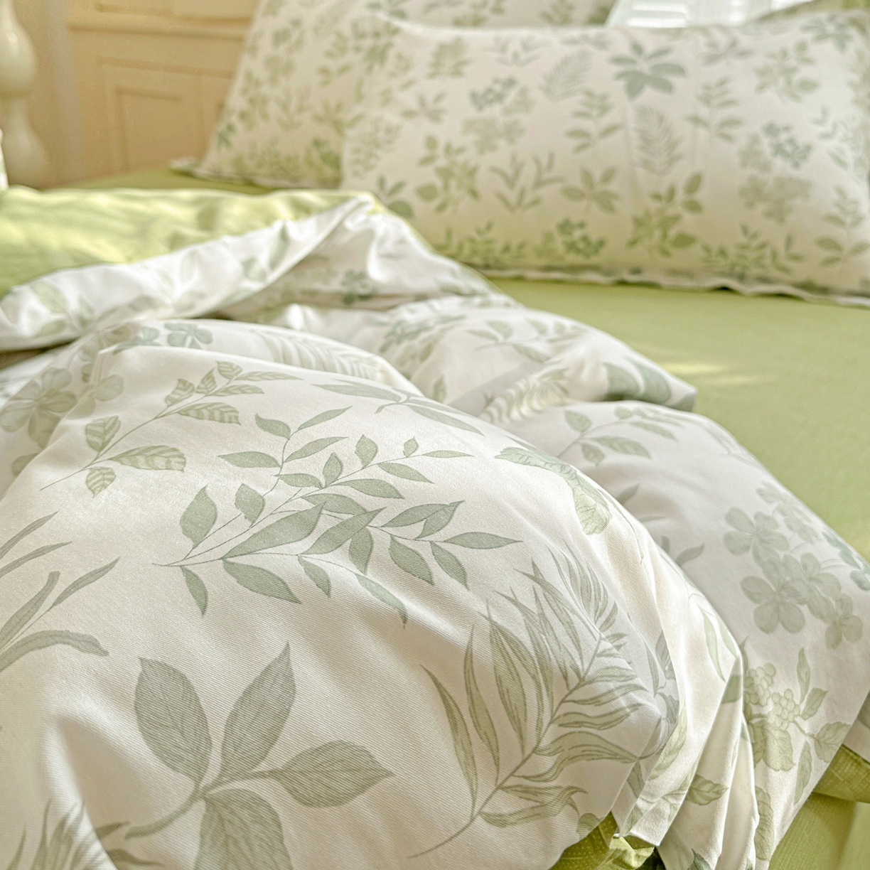 91家纺网 家纺一手货源 找家纺 春雨家居 2026新款全棉纯棉花ins减龄可爱小清新四件套 洛克庄园-绿