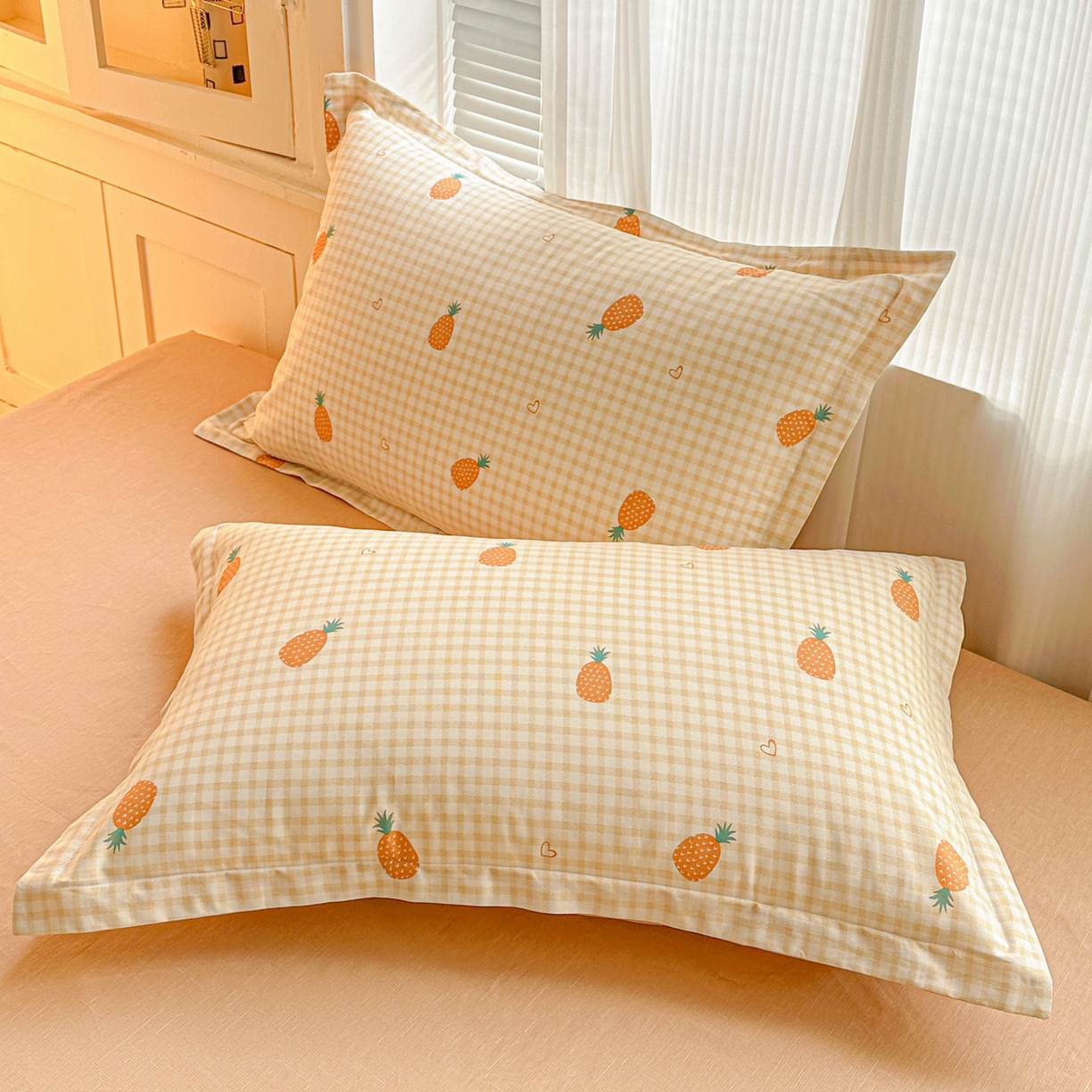 91家纺网 家纺一手货源 找家纺 春雨家居 2026新款全棉纯棉花ins减龄可爱小清新四件套 小菠萝