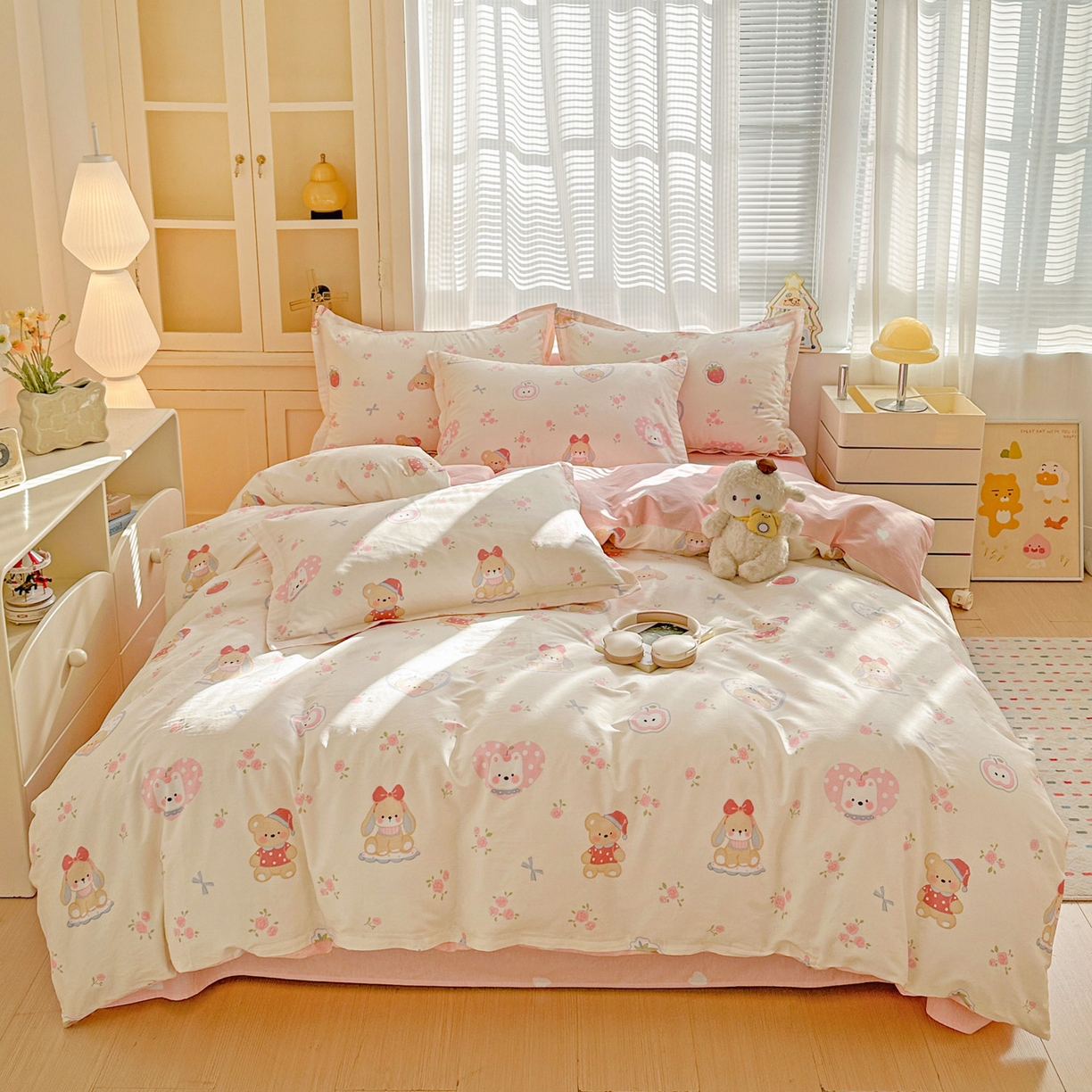 91家纺网 家纺一手货源 找家纺 春雨家居 2026新款全棉纯棉花ins减龄可爱小清新四件套 心动庄园