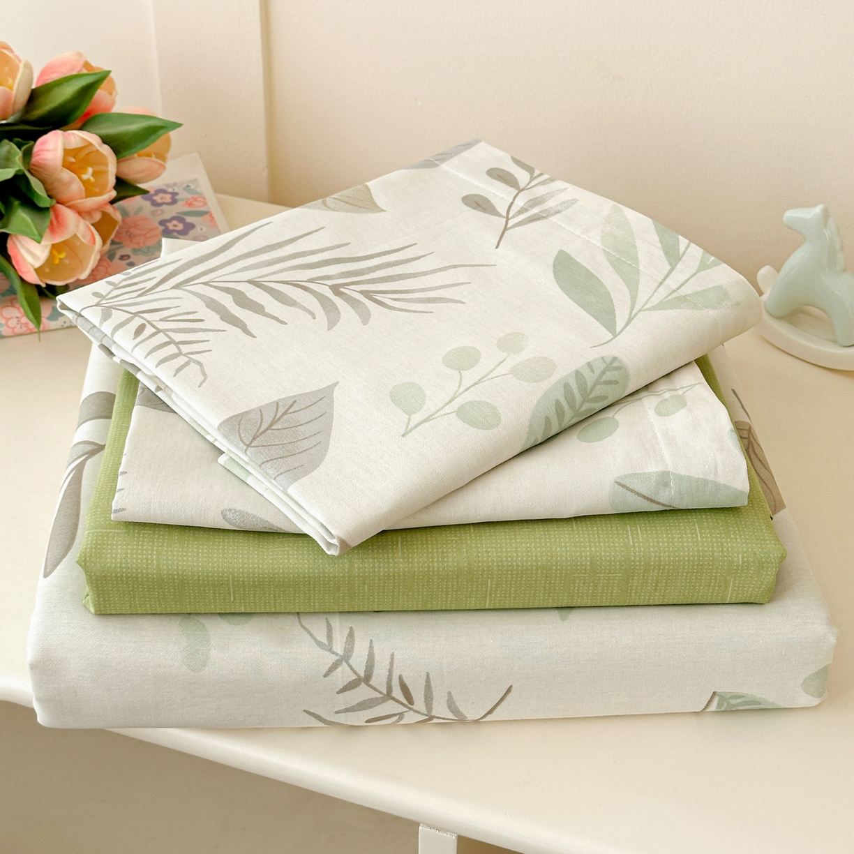 91家纺网 家纺一手货源 找家纺 春雨家居 2026新款全棉纯棉花ins减龄可爱小清新四件套 叶语轻喃-绿