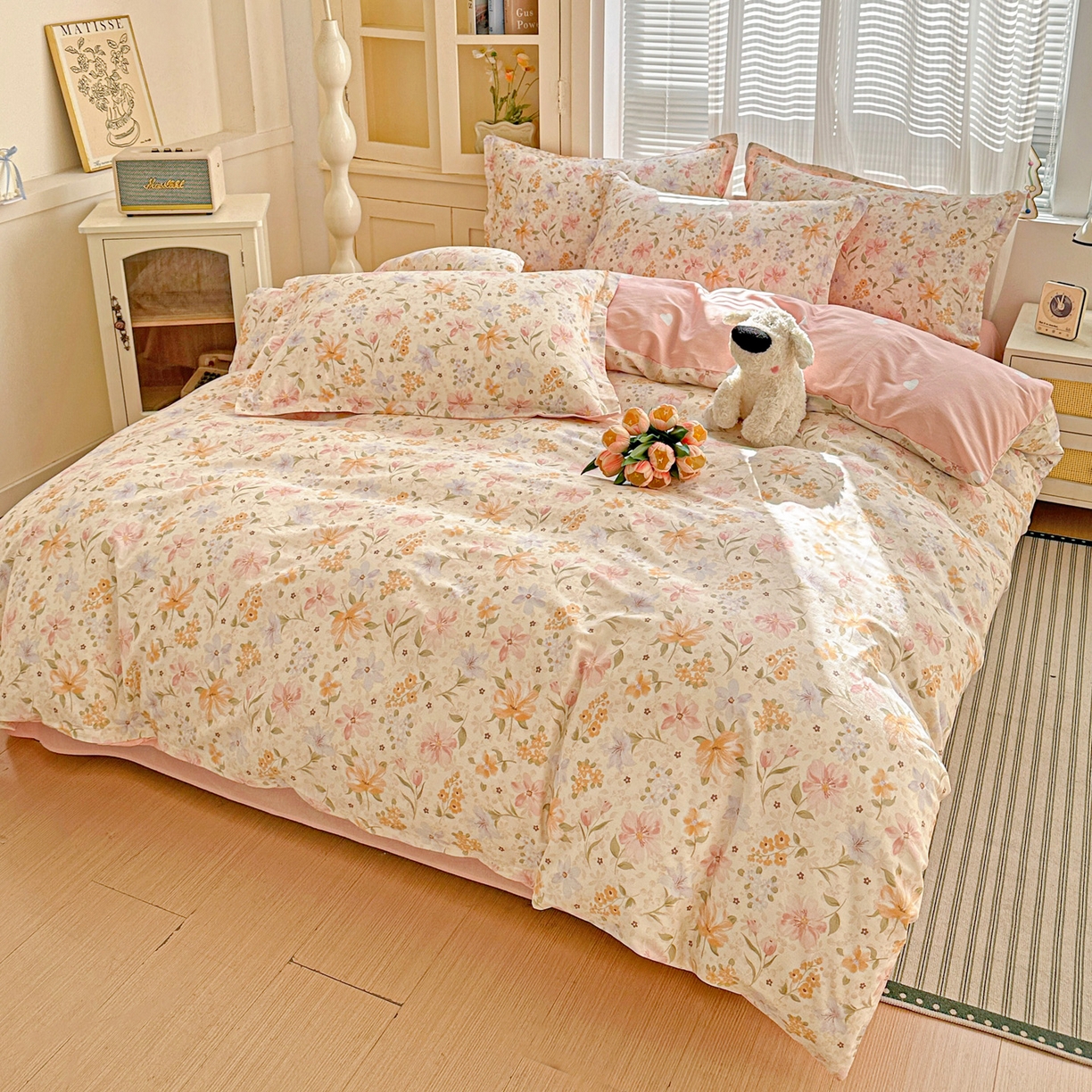 91家纺网 家纺一手货源 找家纺 春雨家居 2026新款全棉纯棉花ins减龄可爱小清新四件套 苏糖-粉