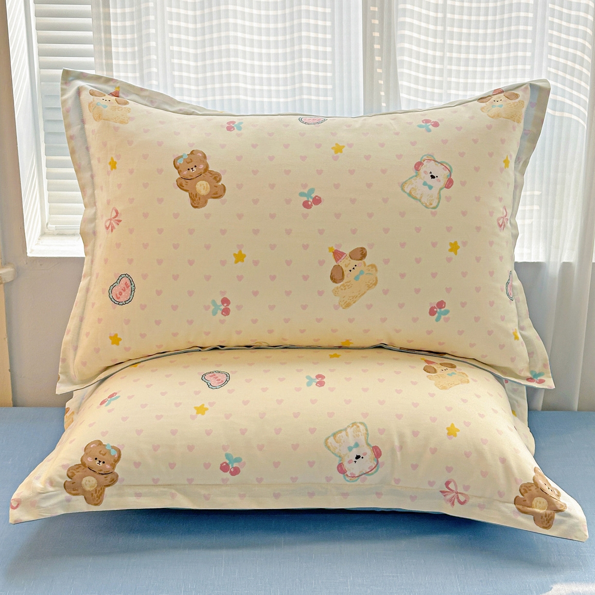 91家纺网 家纺一手货源 找家纺 春雨家居 2026新款全棉纯棉花ins减龄可爱小清新四件套 芋泥小狗