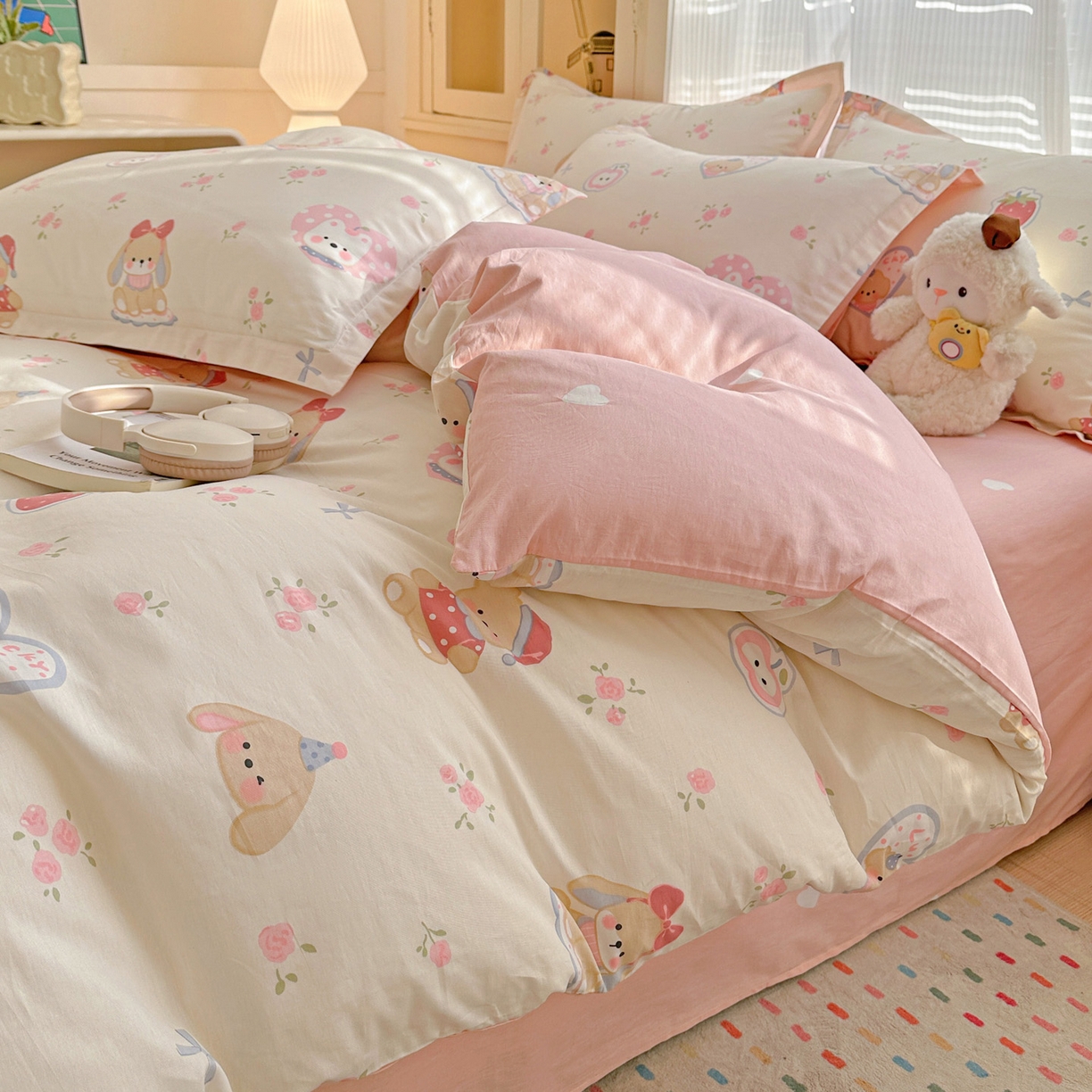 91家纺网 家纺一手货源 找家纺 春雨家居 2026新款全棉纯棉花ins减龄可爱小清新四件套 心动庄园