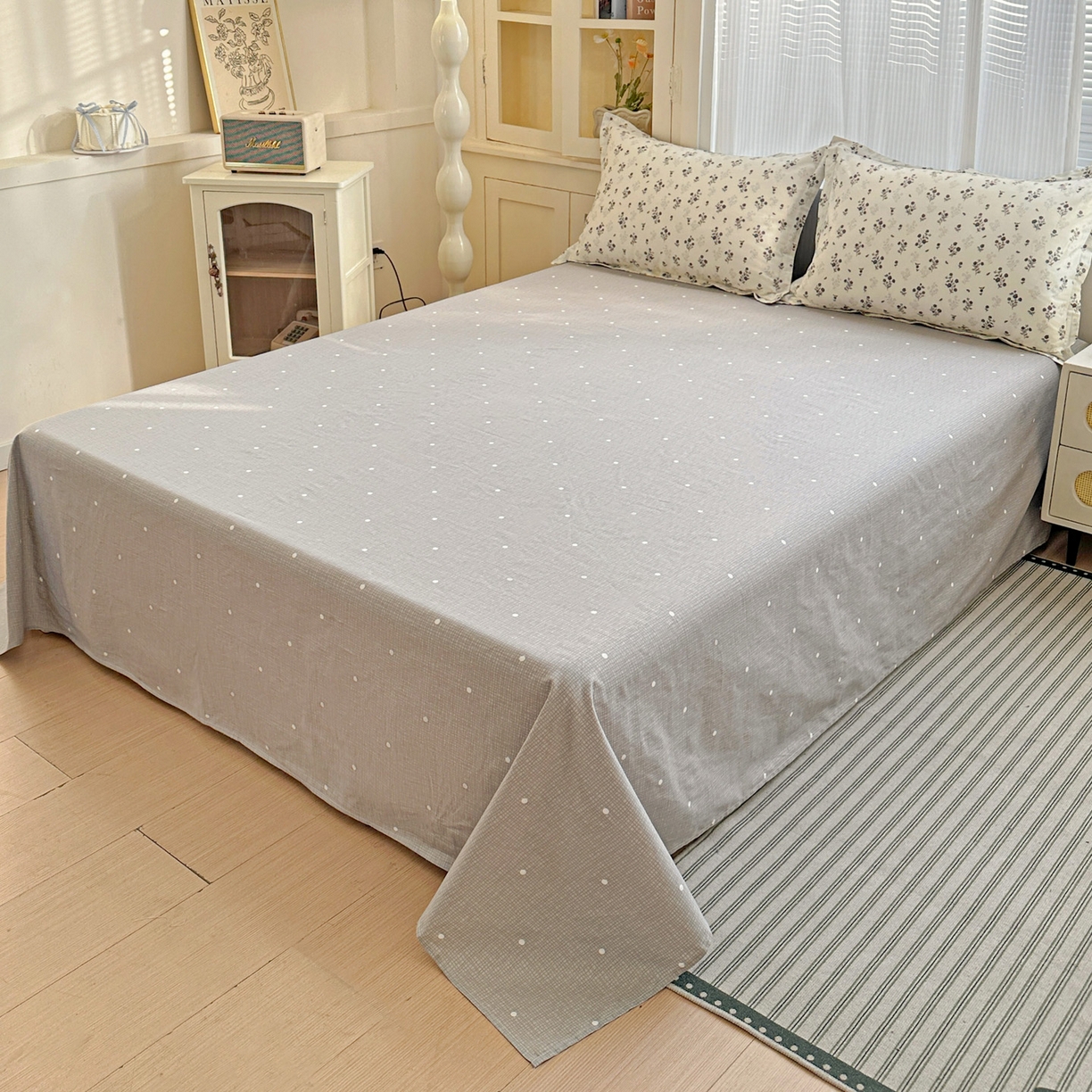 91家纺网 家纺一手货源 找家纺 春雨家居 2026新款全棉纯棉花ins减龄可爱小清新四件套 清秋夜曲