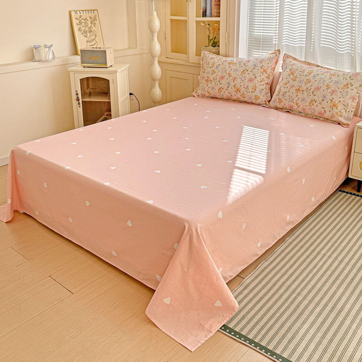 91家纺网 家纺一手货源 找家纺 春雨家居 2026新款全棉纯棉花ins减龄可爱小清新四件套 苏糖-粉