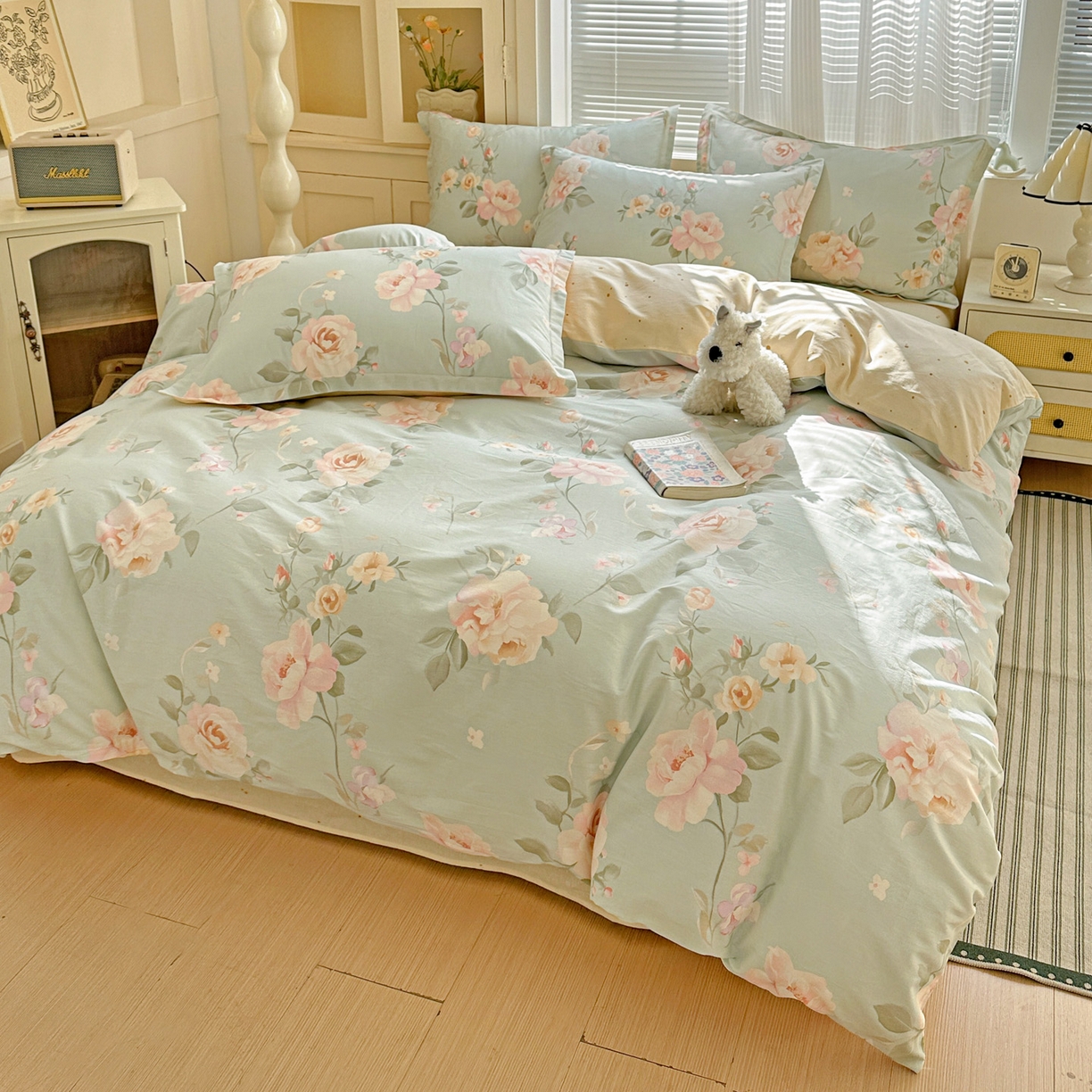 91家纺网 家纺一手货源 找家纺 春雨家居 2026新款全棉纯棉花ins减龄可爱小清新四件套 夏日花莳