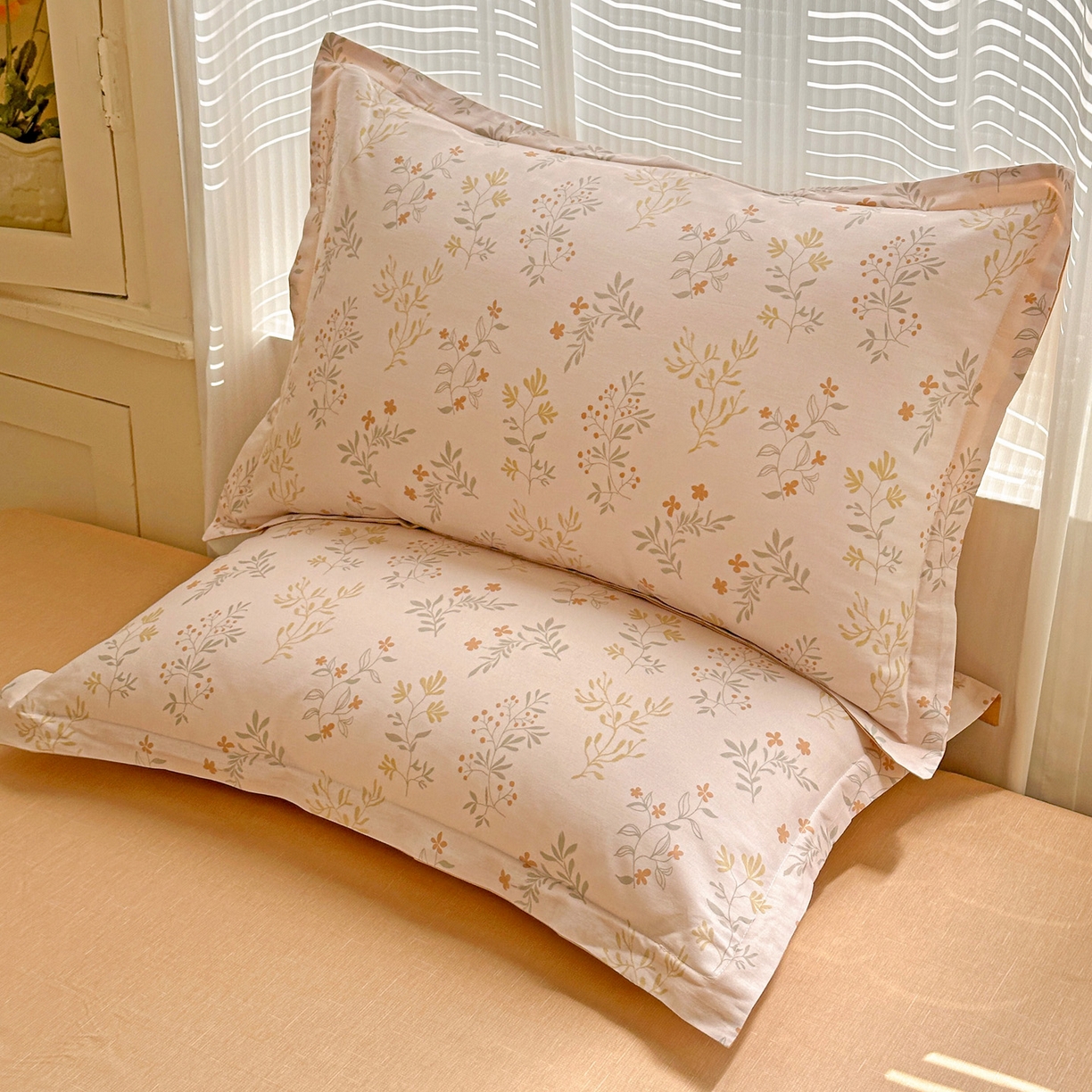 91家纺网 家纺一手货源 找家纺 春雨家居 2026新款全棉纯棉花ins减龄可爱小清新四件套 醉梦惜花