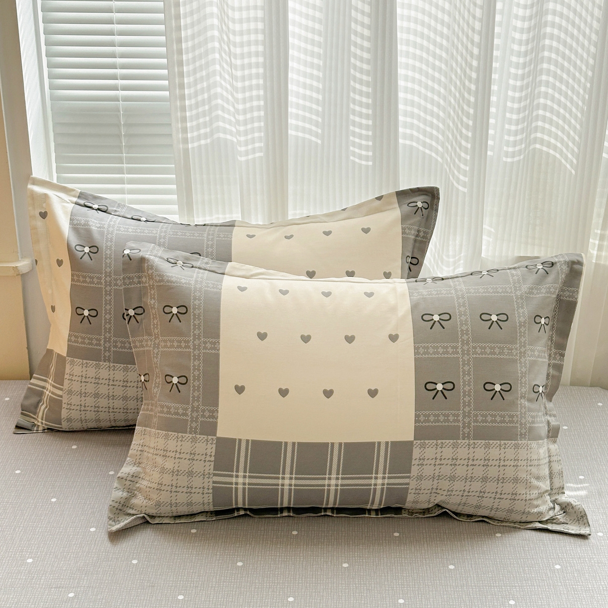 91家纺网 家纺一手货源 找家纺 春雨家居 2026新款全棉纯棉花ins减龄可爱小清新四件套 韩系拼图