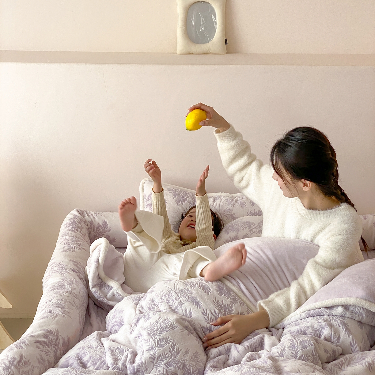 91家纺网 家纺一手货源 找家纺 极简 2026新款人类趴趴窝牛奶绒可拆卸四件套-棉棉云朵 棉棉云朵-紫