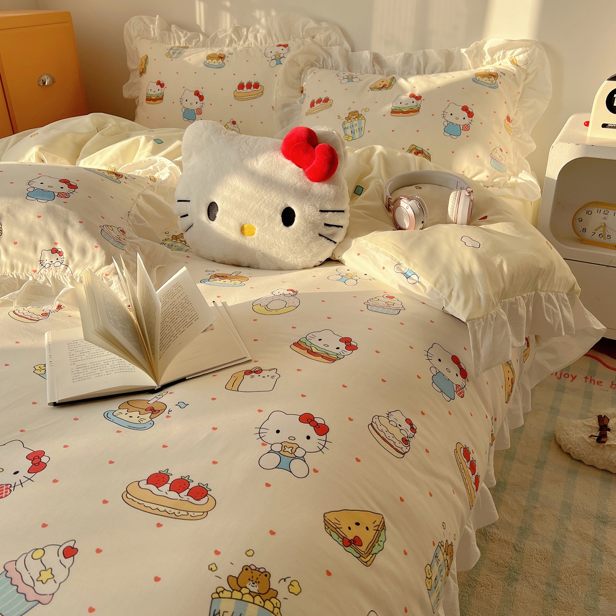 91家纺网 家纺一手货源 找家纺 （总）六巷胡同 2026春夏新款韩系可爱风花边款卡通全棉四件套（第一系列）