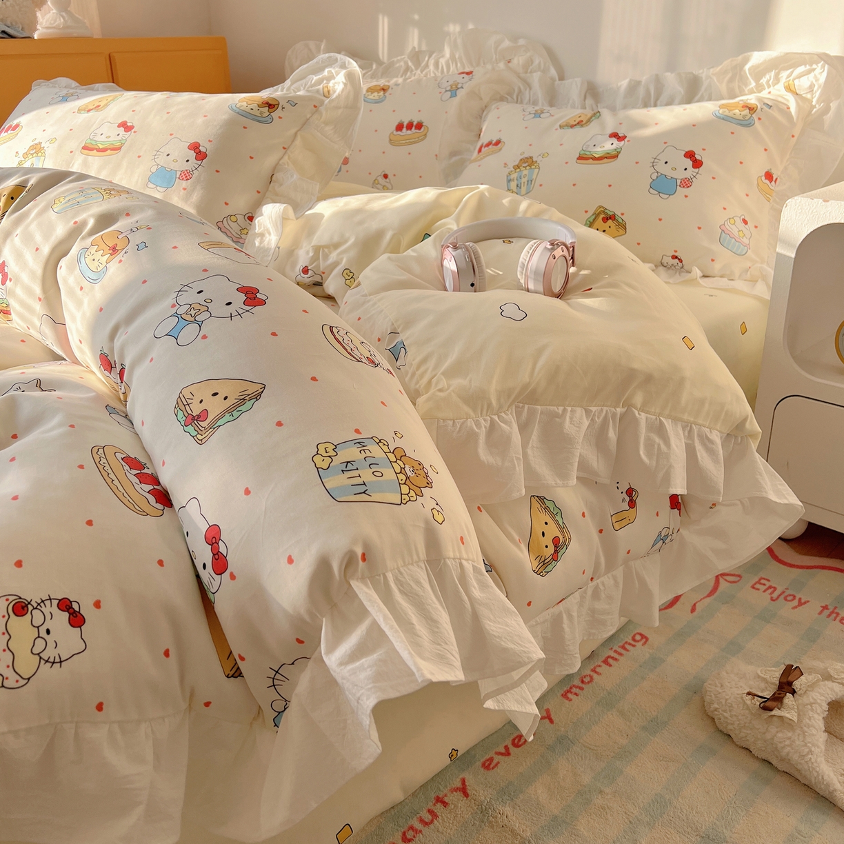 91家纺网 家纺一手货源 找家纺 （总）六巷胡同 2026春夏新款韩系可爱风花边款卡通全棉四件套（第一系列）