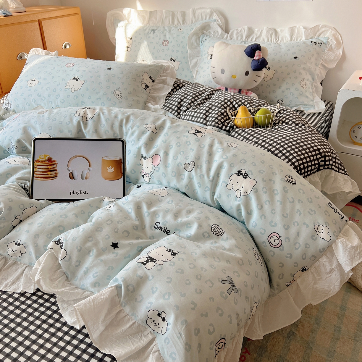 91家纺网 家纺一手货源 找家纺 六巷胡同 2026春夏新款韩系可爱风花边款卡通全棉四件套（第一系列） 花边海盐豹纹猫