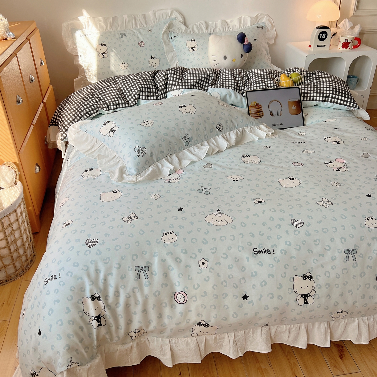 91家纺网 家纺一手货源 找家纺 六巷胡同 2026春夏新款韩系可爱风花边款卡通全棉四件套（第一系列） 花边海盐豹纹猫