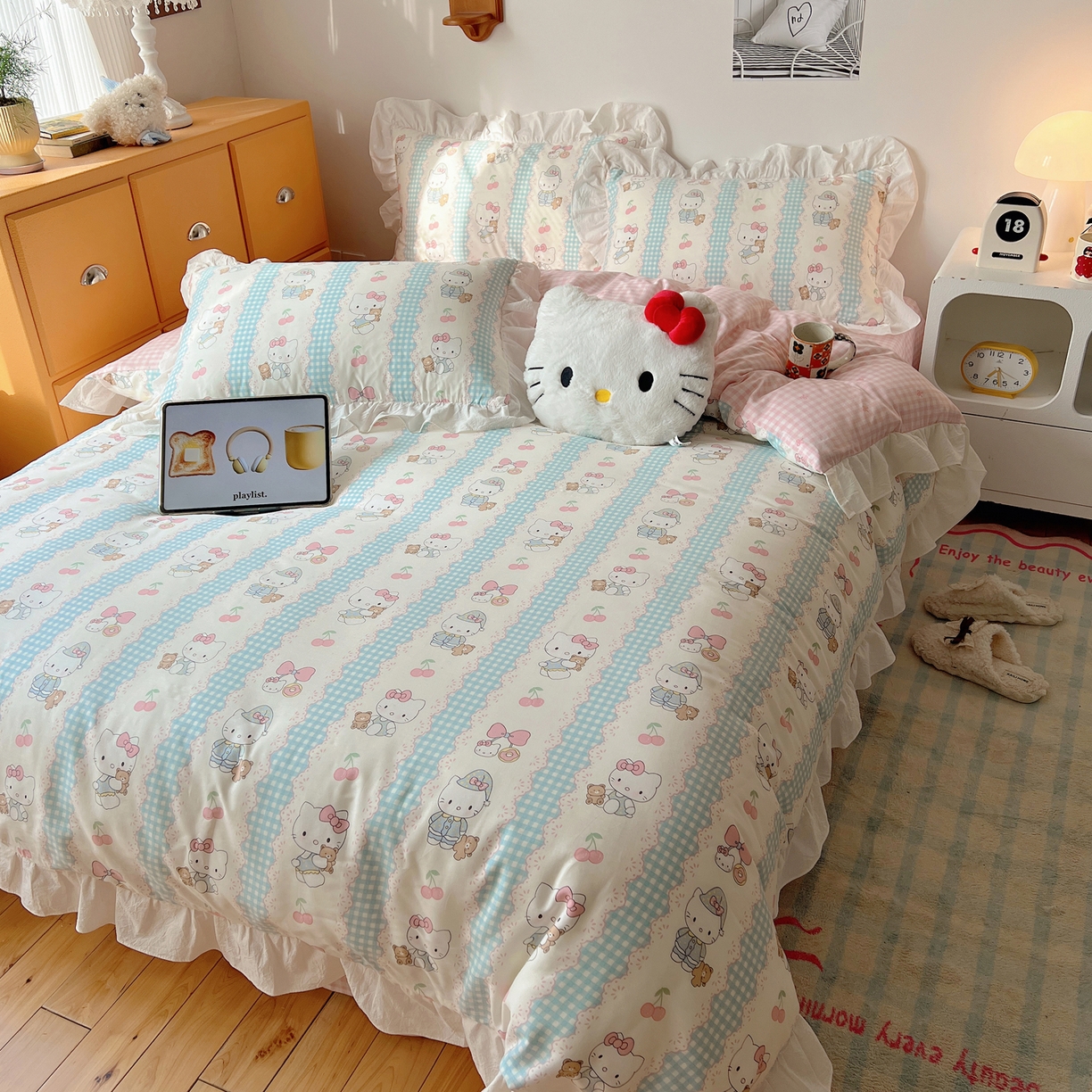 91家纺网 家纺一手货源 找家纺 六巷胡同 2026春夏新款韩系可爱风花边款卡通全棉四件套（第一系列） 花边萝莉樱桃猫