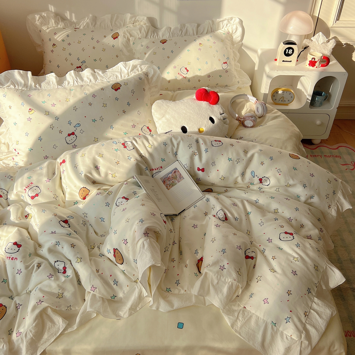 91家纺网 家纺一手货源 找家纺 六巷胡同 2026春夏新款韩系可爱风花边款卡通全棉四件套（第一系列） 花边星星萝莉猫