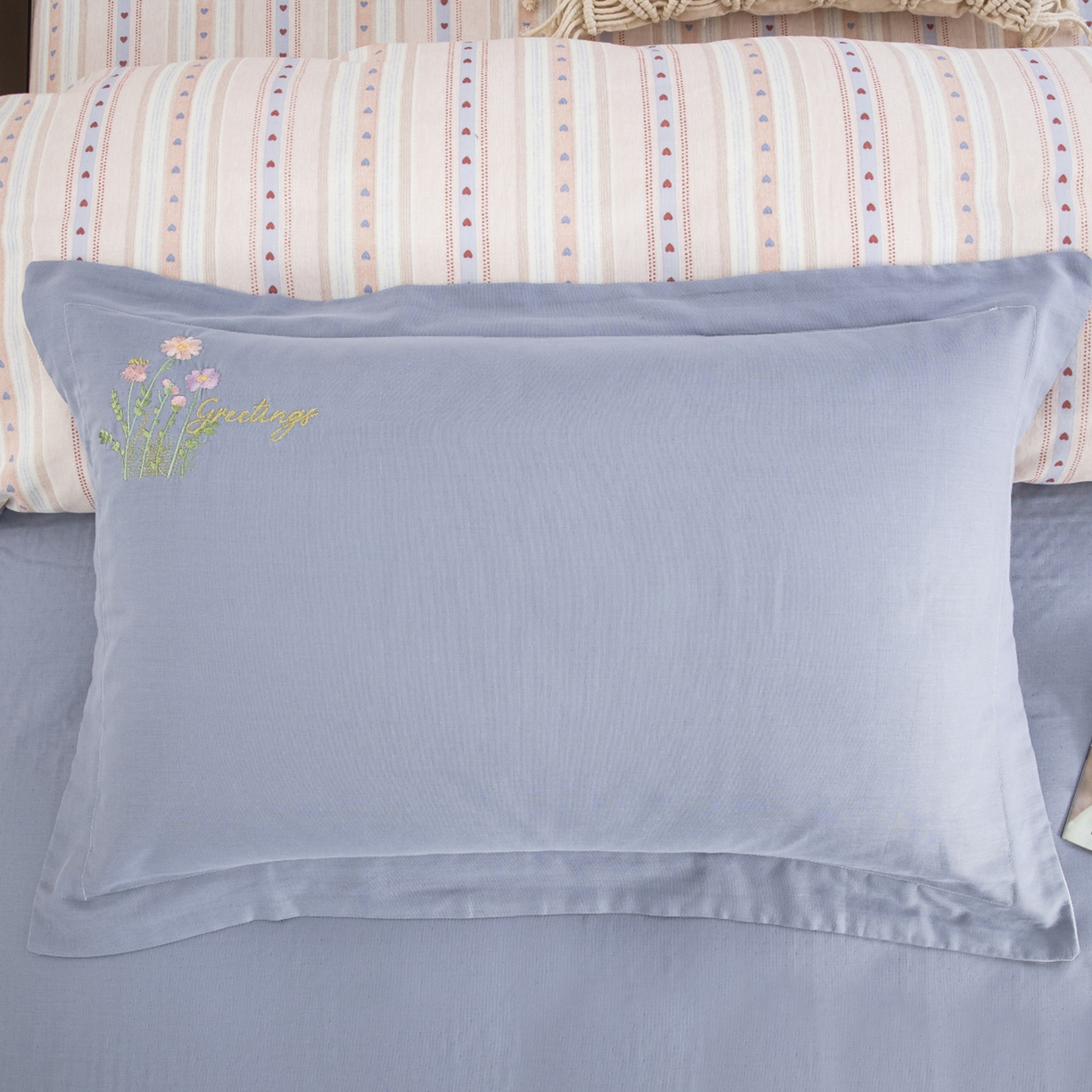 91家纺网 家纺一手货源 找家纺 仰望棉麻双层纱供应链 2026新款全棉双层纱绣花绣花四件套-初语 初语-雾霾蓝