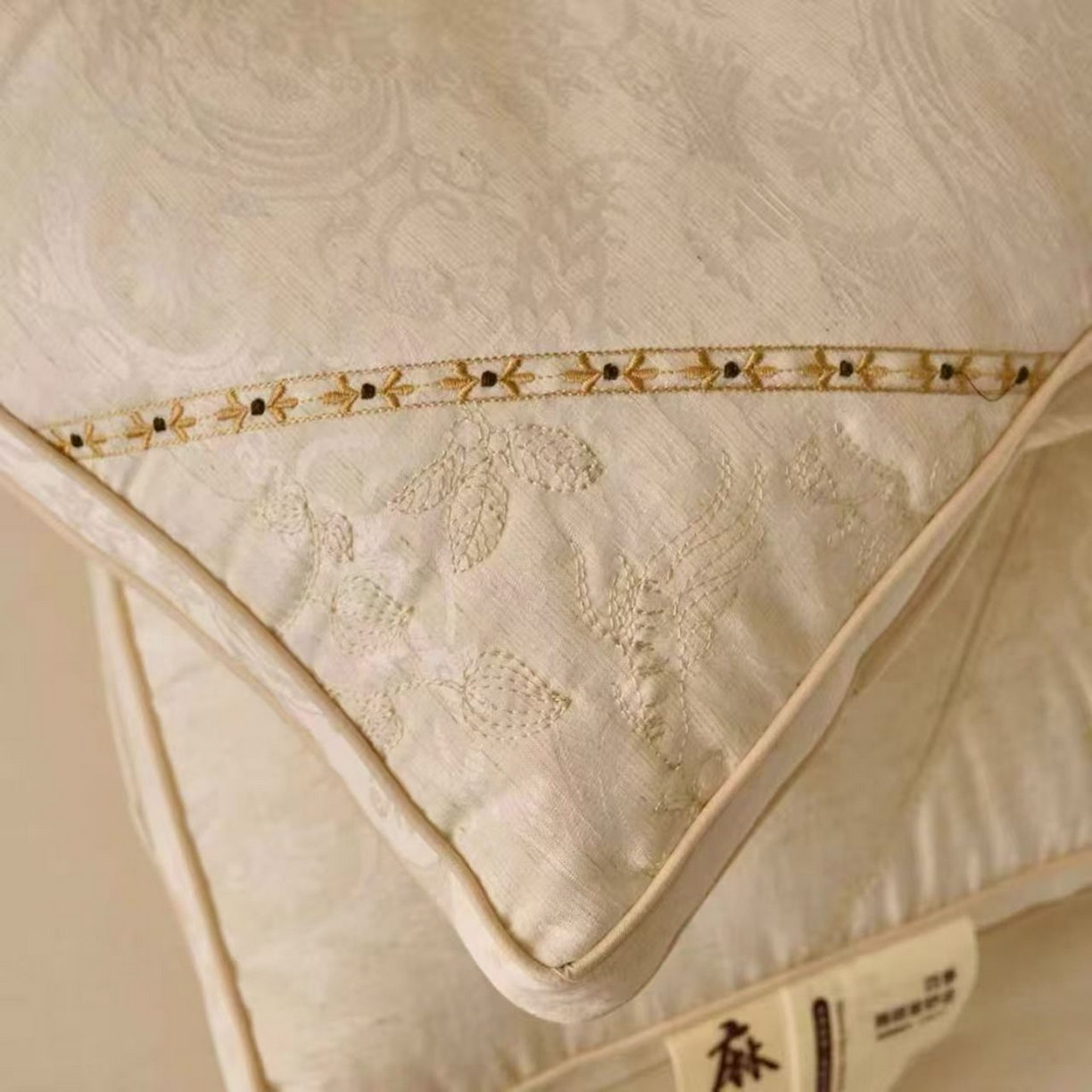 91家纺网 家纺一手货源 找家纺 （总）剑桥枕业 2025新款棉麻提花荞麦定型枕头荞麦壳冬夏两用枕芯