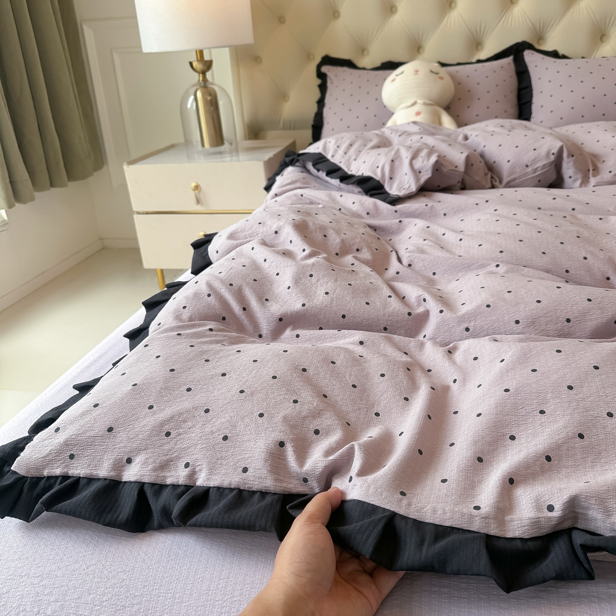 91家纺网 家纺一手货源 找家纺 韩巢家纺 2026新款黑色花边款四件套 黑丁香紫波点【黑皱皱花边款】