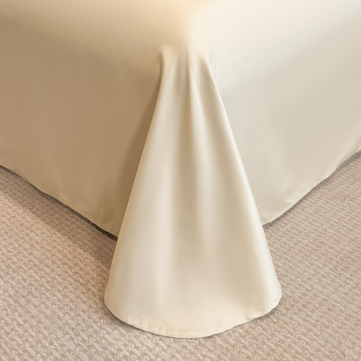 91家纺网 家纺一手货源 找家纺 博纳家纺 2026新款高端色织提花拼角绣花宽边亲肤棉四件套海韵系列 海韵-香槟