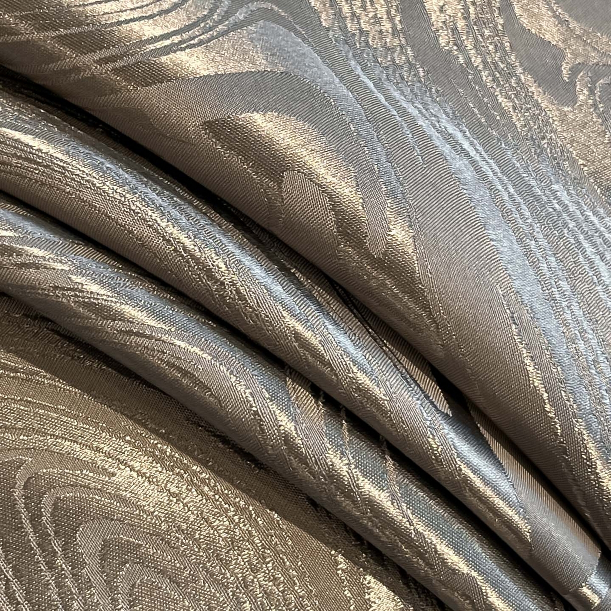 91家纺网 家纺一手货源 找家纺 博纳家纺 2026新款高端色织提花拼角绣花宽边亲肤棉四件套海韵系列 海韵-绅士灰