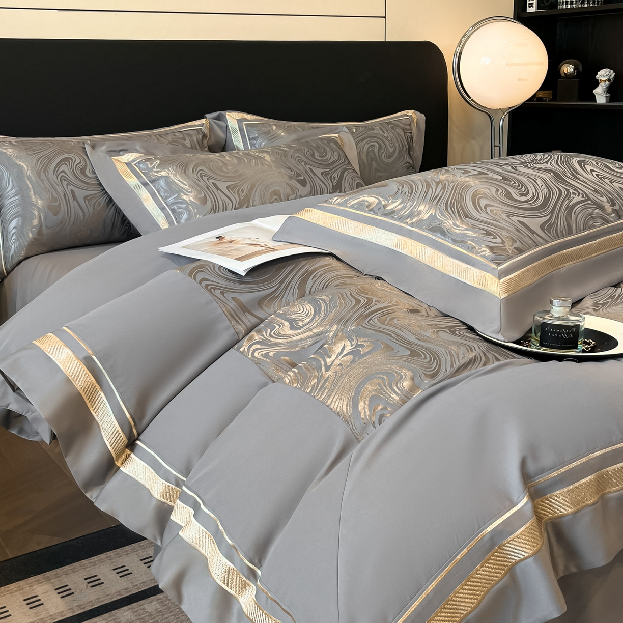 91家纺网 家纺一手货源 找家纺 博纳家纺 2026新款高端色织提花拼角绣花宽边亲肤棉四件套海韵系列 海韵-绅士灰