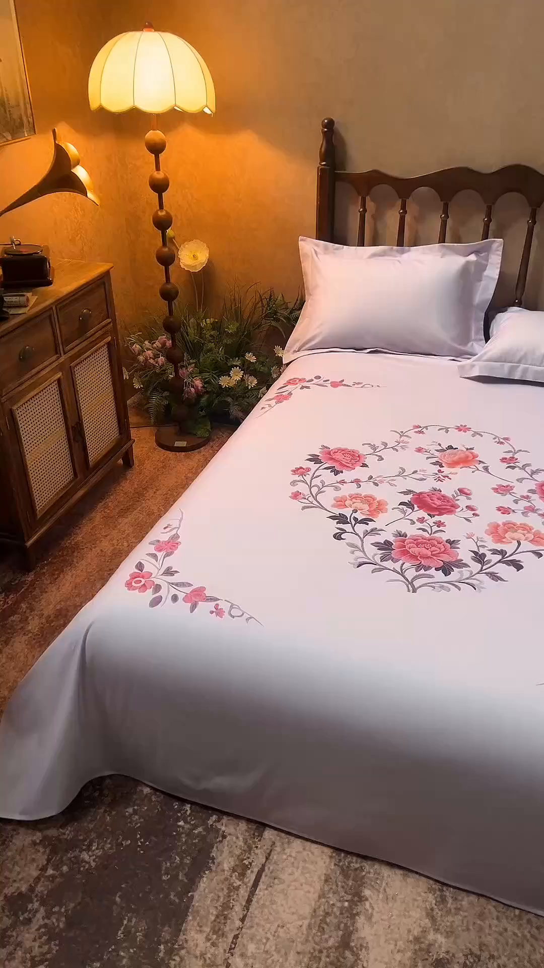 91家纺网 家纺一手货源 找家纺 春皖家纺 2026新款老上海A类国民全棉老粗布床单怀旧经典粗布床单（提供买家秀） 锦花-玉