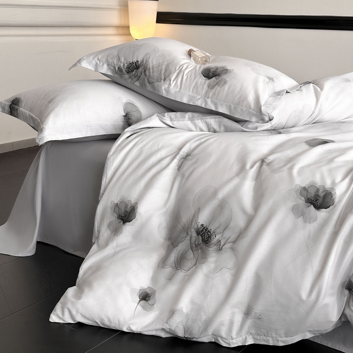 91家纺网 家纺一手货源 找家纺 金鑫汇家纺 2026新款全棉高端数码印花四件套 春晓-灰