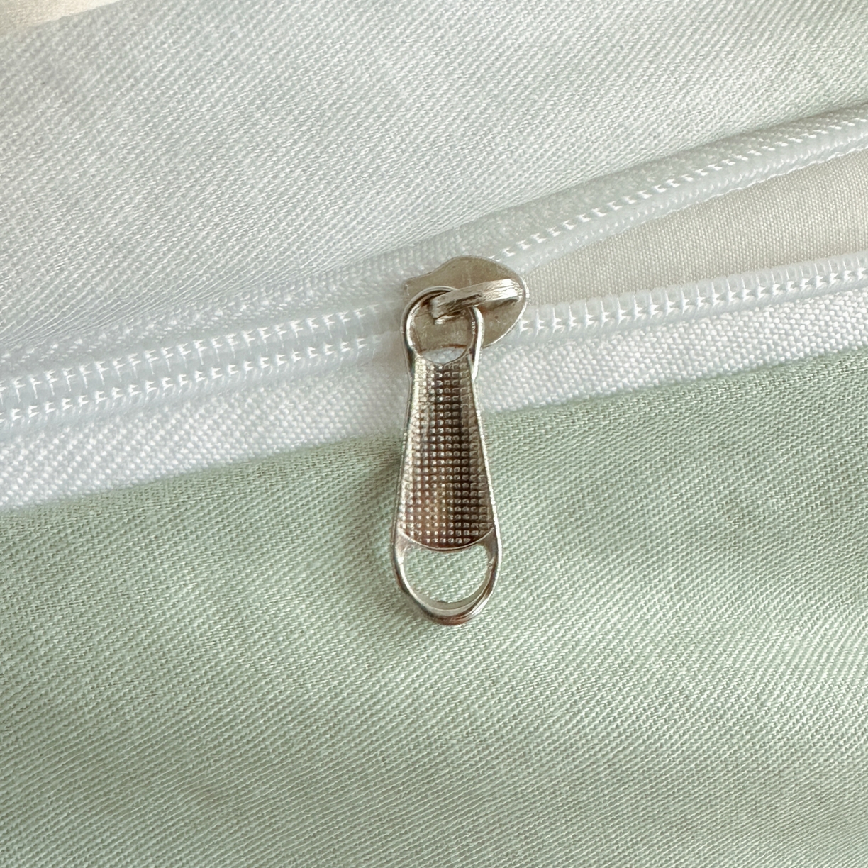 91家纺网 家纺一手货源 找家纺 金鑫汇家纺 2026新款全棉高端数码印花四件套 春晓-绿