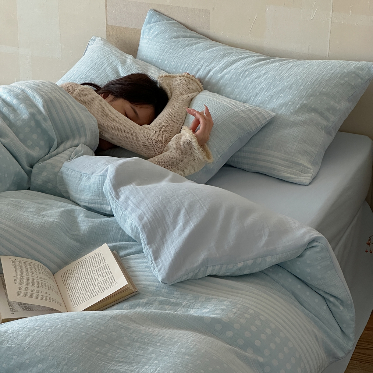 91家纺网 家纺一手货源 找家纺 云上 2026春季新款双层纱色织大提花四件套-日耳曼系列 日耳曼-蓝