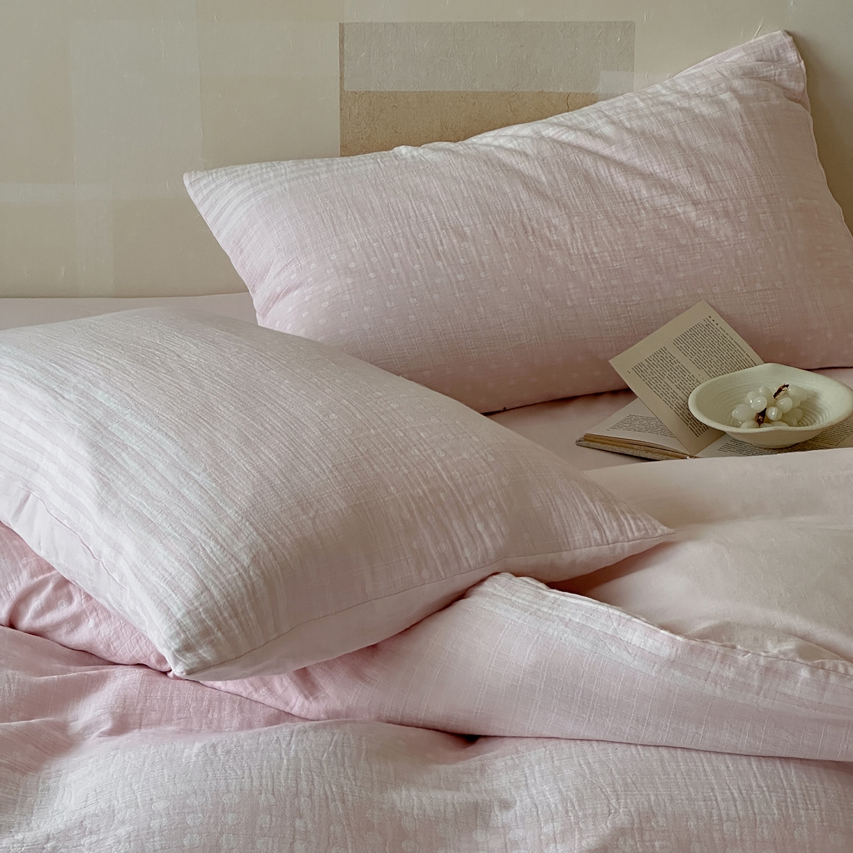 91家纺网 家纺一手货源 找家纺 云上 2026春季新款双层纱色织大提花四件套-日耳曼系列 日耳曼-粉