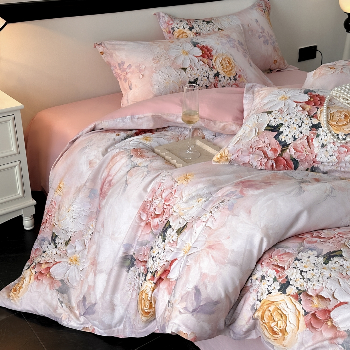 91家纺网 家纺一手货源 找家纺 金鑫汇家纺 2026新款全棉高端数码印花四件套 绮梦悠然-粉