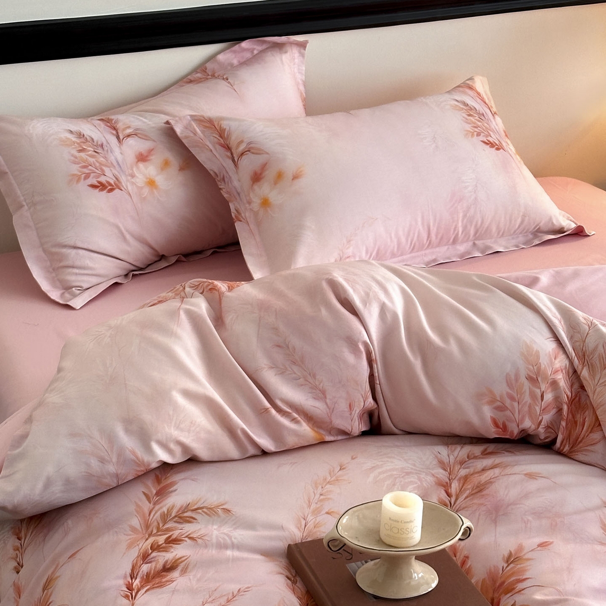 91家纺网 家纺一手货源 找家纺 金鑫汇家纺 2026新款全棉高端数码印花四件套 幽兰生香-粉