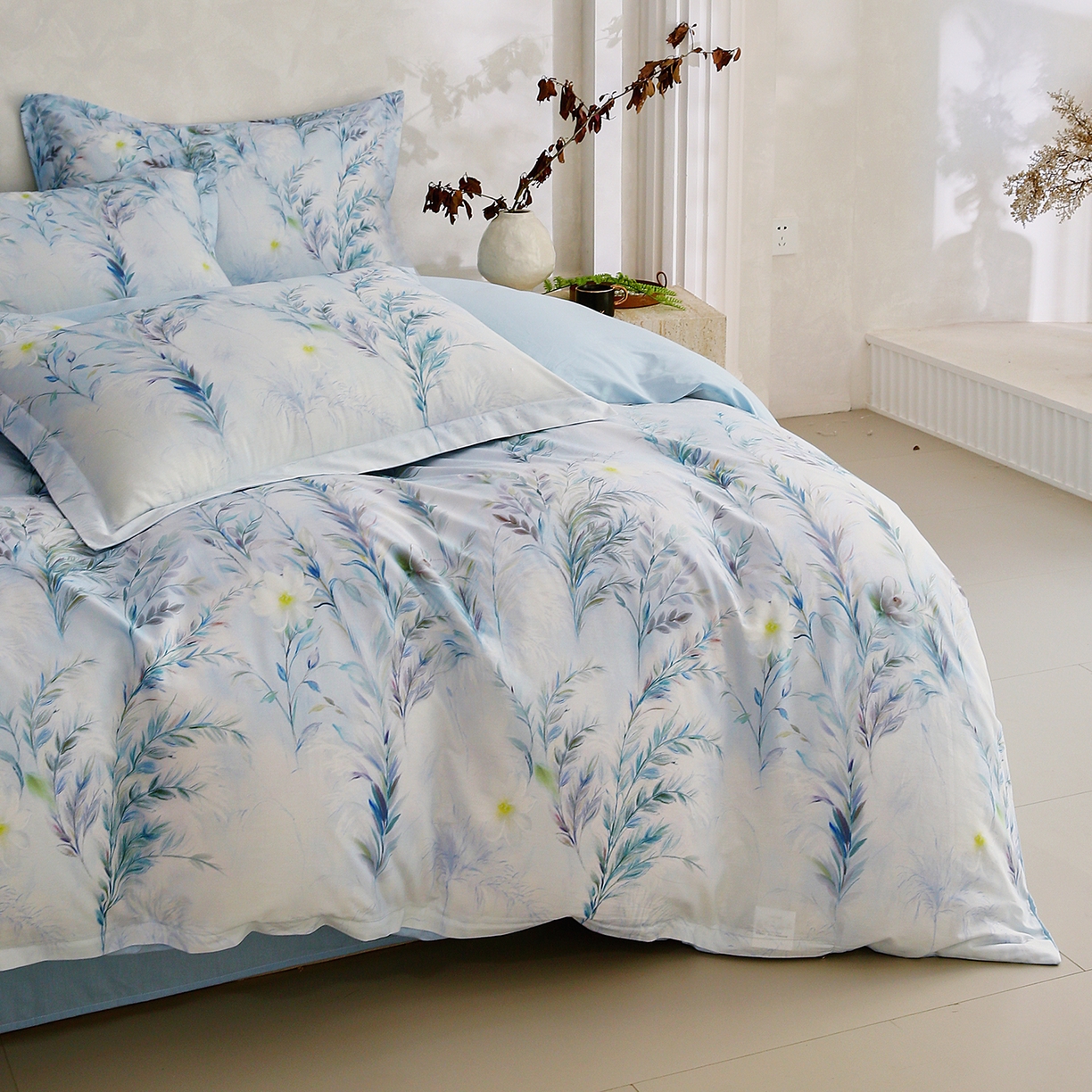 91家纺网 家纺一手货源 找家纺 金鑫汇家纺 2026新款全棉高端数码印花四件套 幽兰生香-蓝