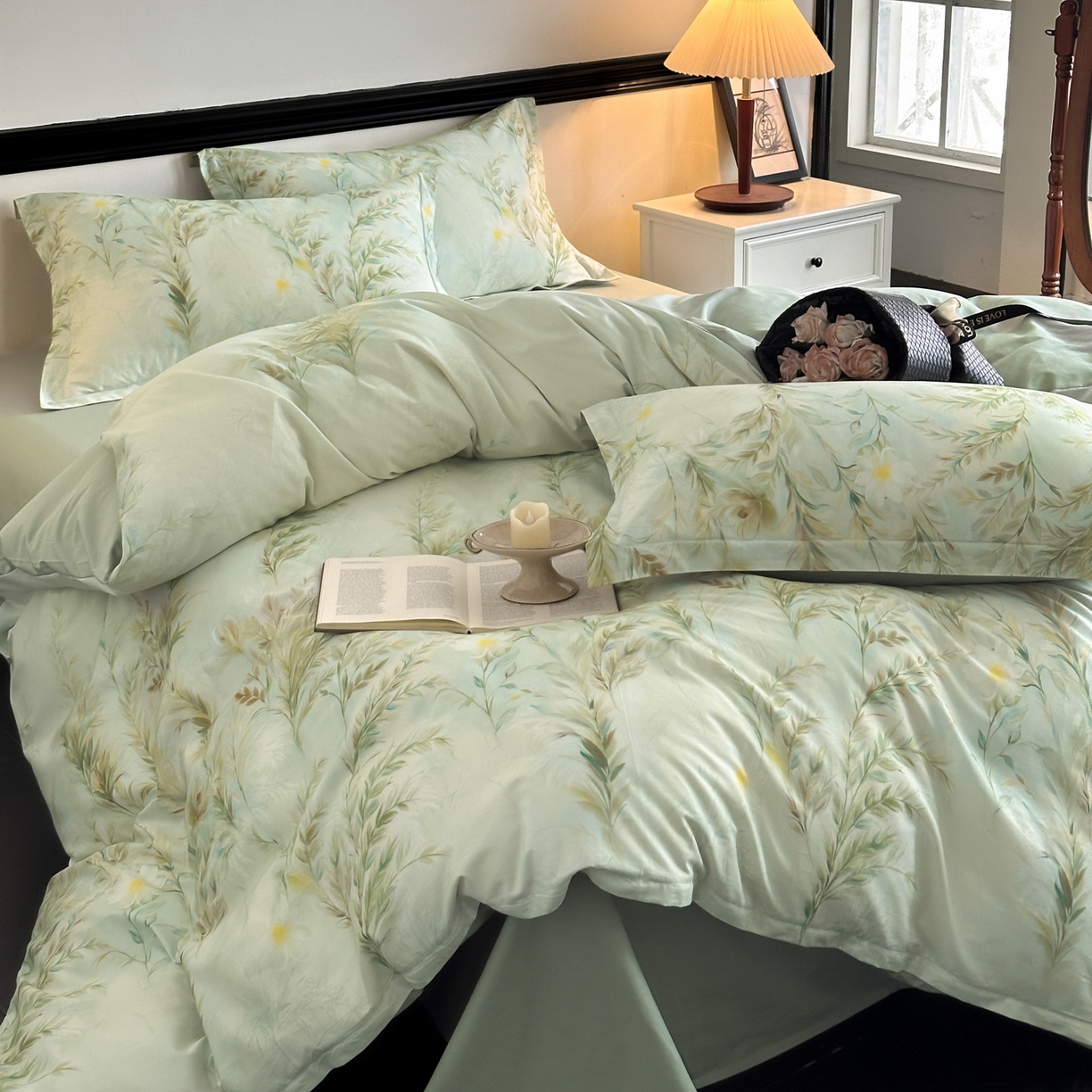 91家纺网 家纺一手货源 找家纺 金鑫汇家纺 2026新款全棉高端数码印花四件套 幽兰生香-绿