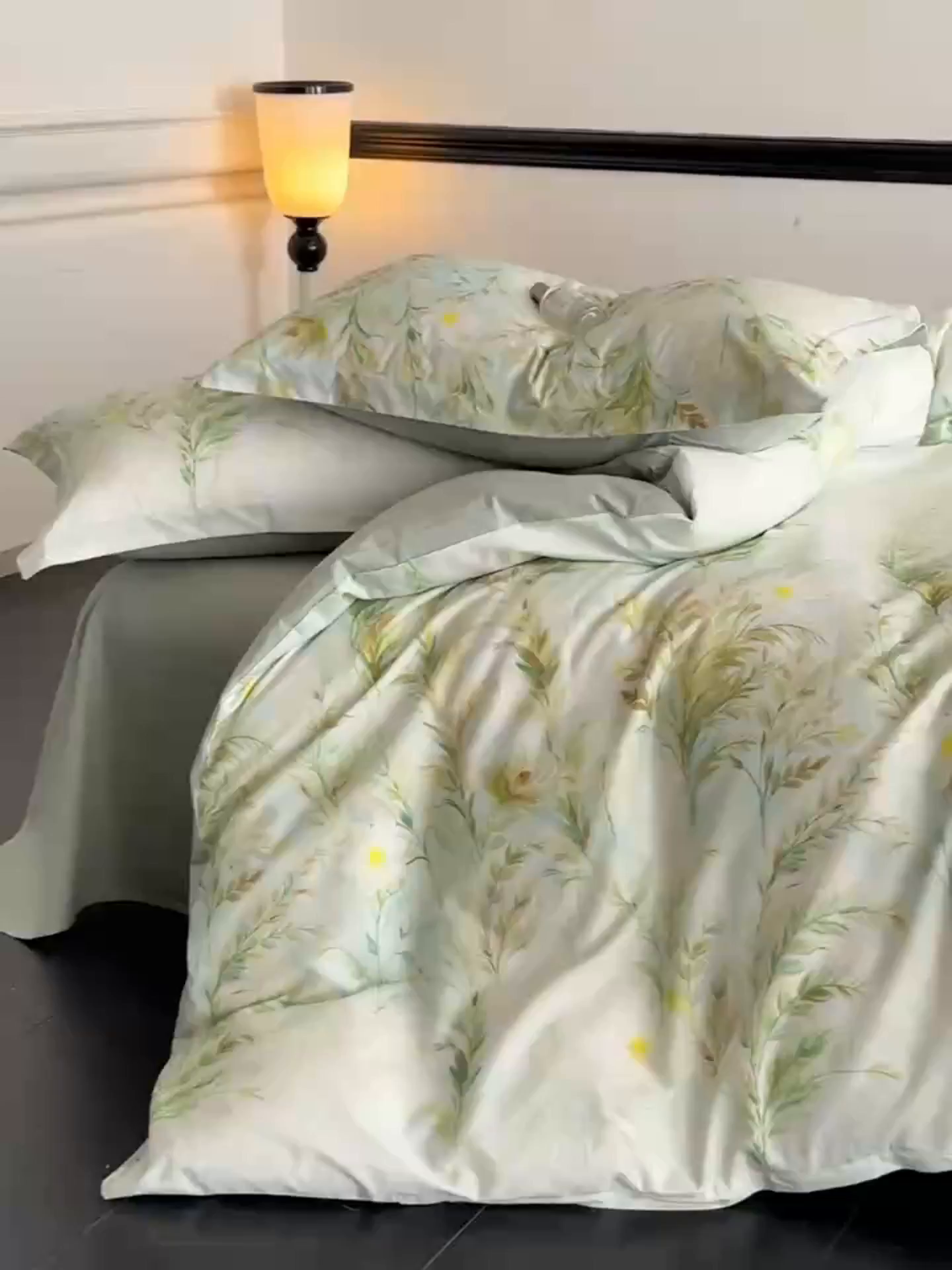 91家纺网 家纺一手货源 找家纺 金鑫汇家纺 2026新款全棉高端数码印花四件套 幽兰生香-绿