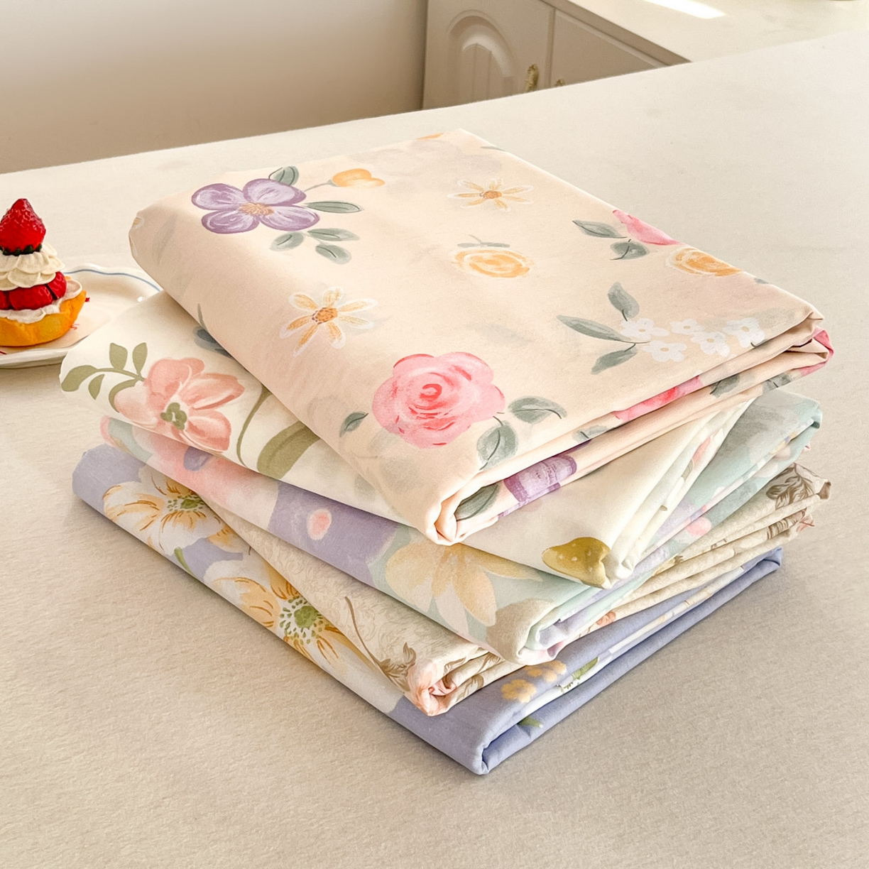 91家纺网 家纺一手货源 找家纺 菲梵家纺 2025新款喷气小清新全棉印花四件套（预留缩水） 田园兔