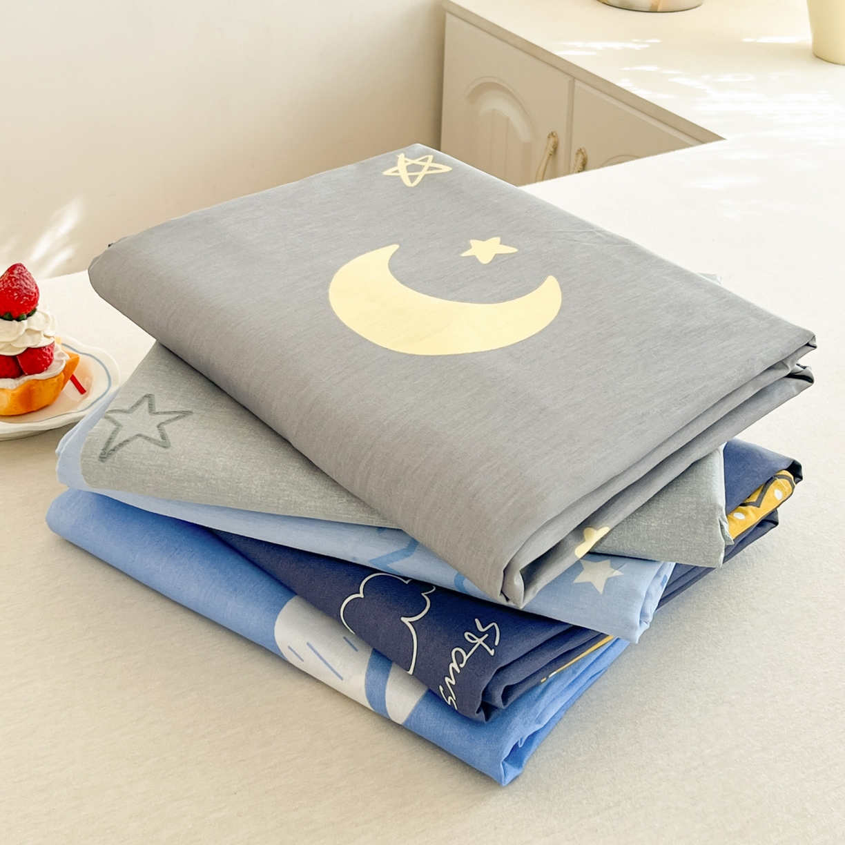 91家纺网 家纺一手货源 找家纺 （总）菲梵家纺 2026春夏新款小清新印花全棉12868单被套