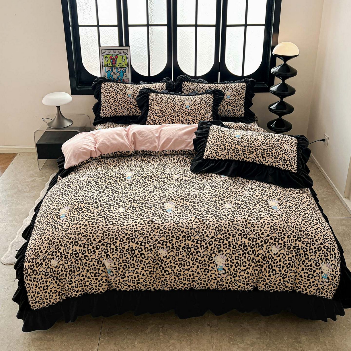 91家纺网 家纺一手货源 找家纺 富米莱单品馆 2026新款法式赫本风大花边A类古法仿棉云感纱单品床盖 豹纹猫咪