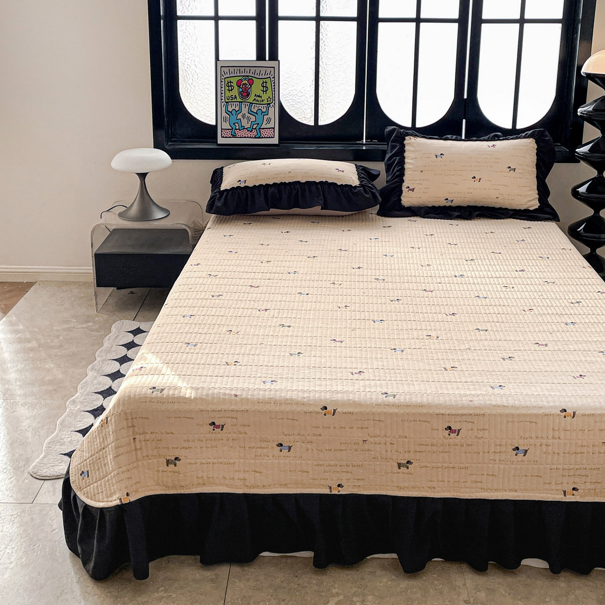 91家纺网 家纺一手货源 找家纺 富米莱单品馆 2026新款法式赫本风大花边A类古法仿棉云感纱单品床盖 狗狗家族