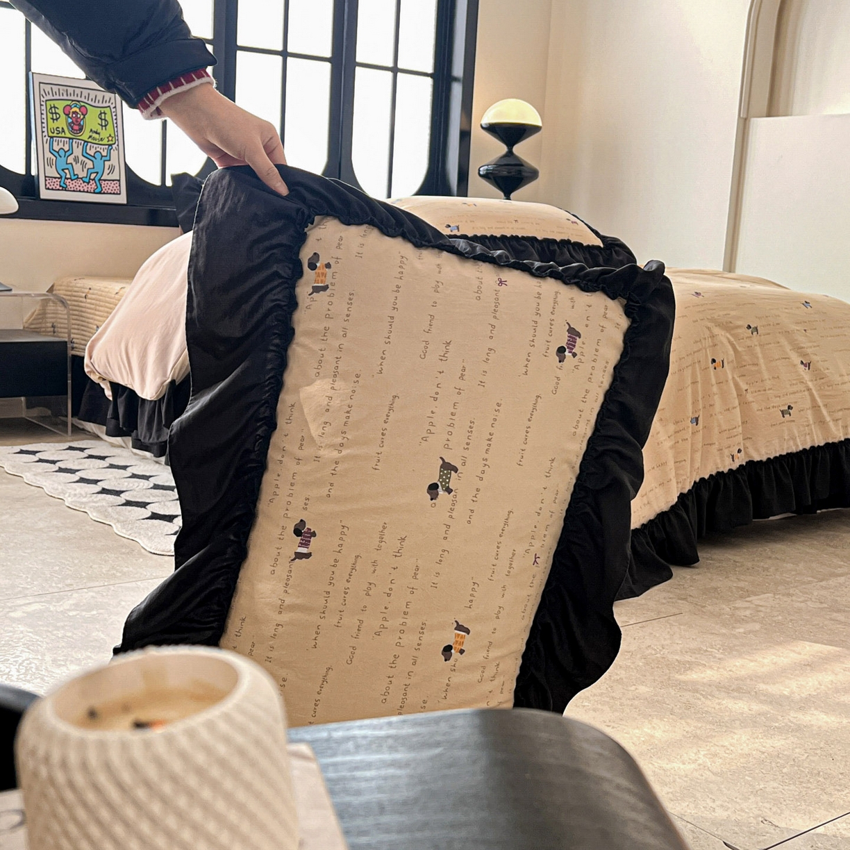 91家纺网 家纺一手货源 找家纺 富米莱单品馆 2026新款法式赫本风大花边A类古法仿棉云感纱单品床盖 狗狗家族