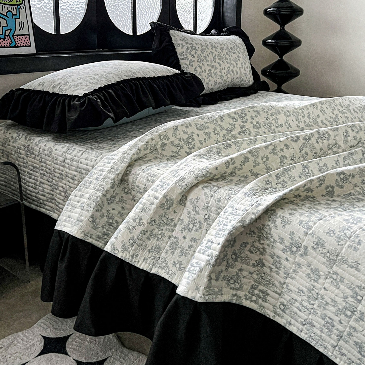 91家纺网 家纺一手货源 找家纺 富米莱单品馆 2026新款法式赫本风大花边A类古法仿棉云感纱单品床盖 兰絮语