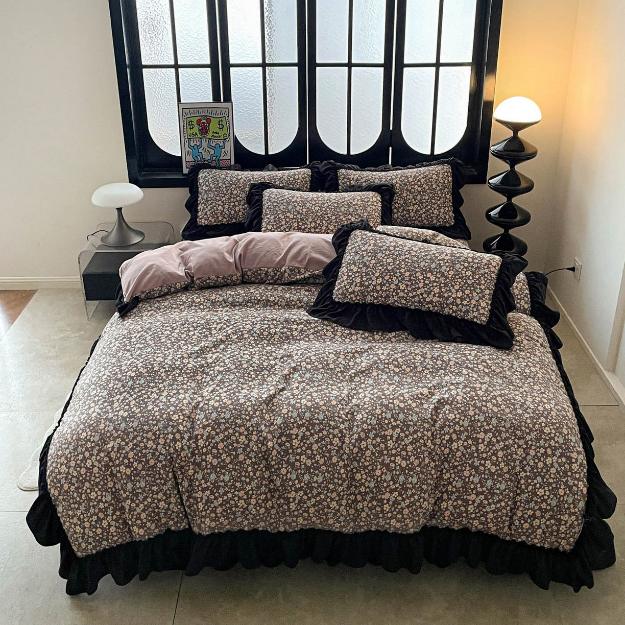 91家纺网 家纺一手货源 找家纺 富米莱单品馆 2026新款法式赫本风大花边A类古法仿棉云感纱单品床盖 漫野