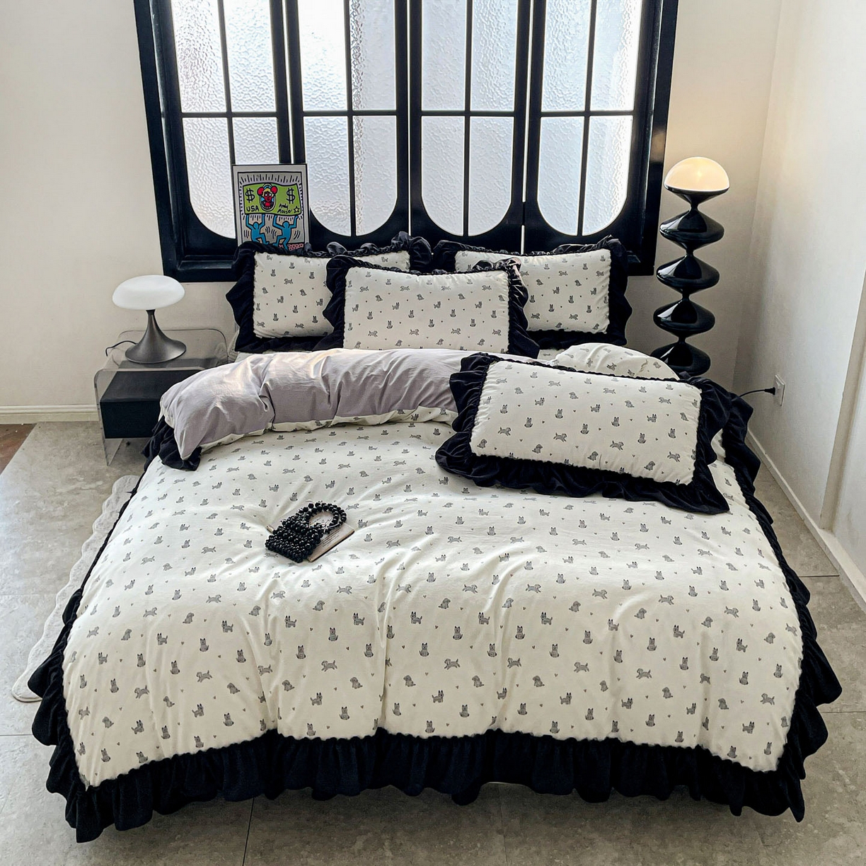 91家纺网 家纺一手货源 找家纺 富米莱单品馆 2026新款法式赫本风大花边A类古法仿棉云感纱单品床盖 恰恰狗