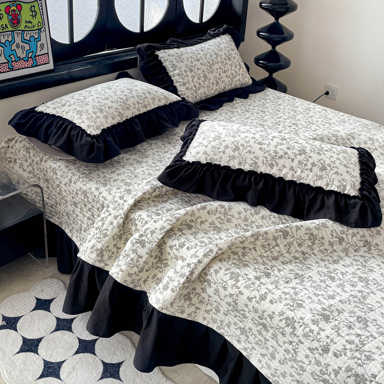 91家纺网 家纺一手货源 找家纺 富米莱单品馆 2026新款法式赫本风大花边A类古法仿棉云感纱单品床盖 星河入梦